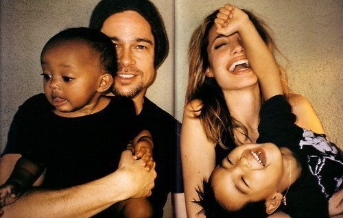 angelina-jolie-awesome-beautiful-brad-pitt-child-favim-com-141777_large-jpg