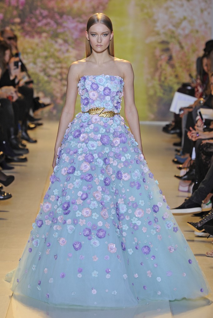 فستان سهرة مطرز بالزهور للمصمم زهير مراد من مجموعة #CoutureSpring2014 #dresses